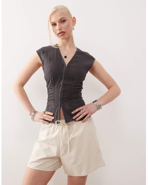 Veckodags shorts med elastisk midja i beige