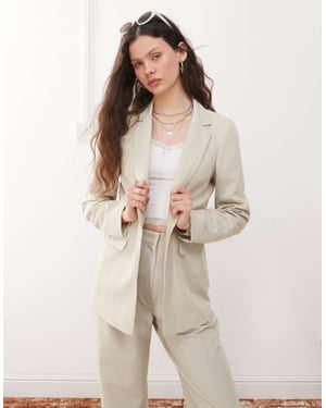 Miss Selfridge essentiel kant-till-kant blazer i sten