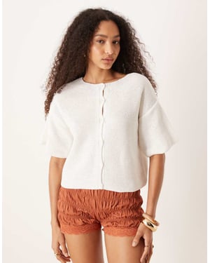 ASOS DESIGN stickad kortärmad cardigan i vit