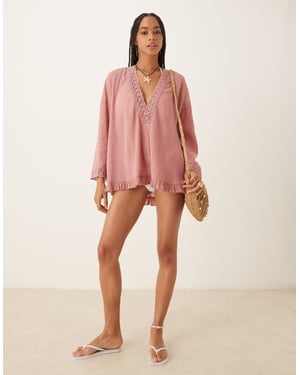ASOS DESIGN crinklad djup urringning broderad strandklänning i dammig rosa