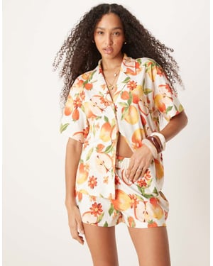 ASOS DESIGN linne-look skjorta med revers i fruktmönster