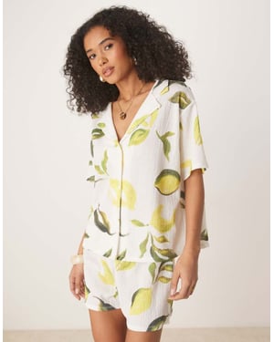 ASOS DESIGN oversized skjorta med slagkrage i citrontryck