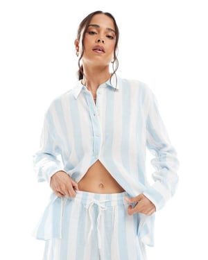 Vero Moda linnekänsla oversized skjorta set i blekblå rand