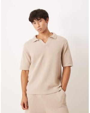ASOS DESIGN avslappnad stickad polo med smal krage i mink