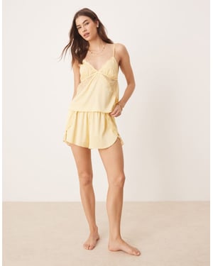 Abercrombie & Fitch nattlinne i satin med spetsdetaljer, gul koordinat