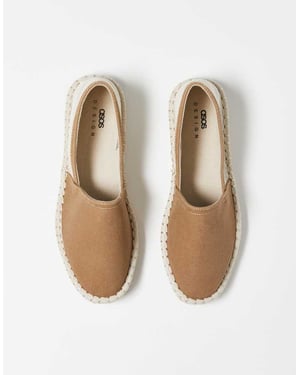 ASOS DESIGN espadrillos i brun canvasblandning