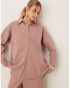 ASOS DESIGN seersucker wrap-back randig skjorta i mink