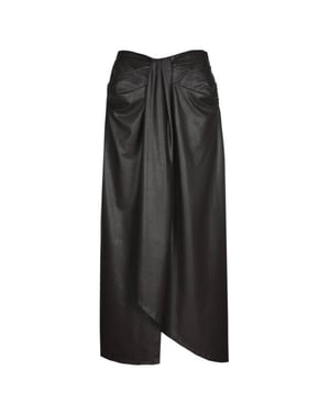 Caroline Biss Rok 4704
