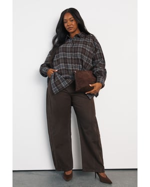 Plus Seam Detail Barrel Jean