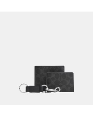 Boxed 3-In-1 Wallet Gift Set In Signature Canvas