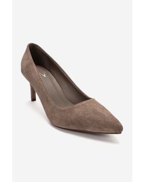 Clyde Leren Stiletto Spitse Neus Pump