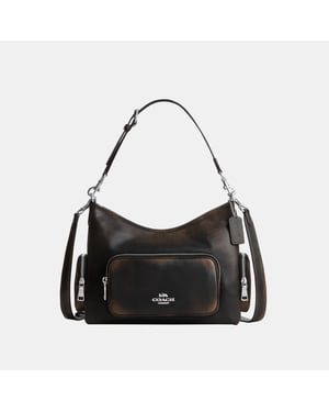 Laurel Shoulder Bag With Pockets In Loved Leather