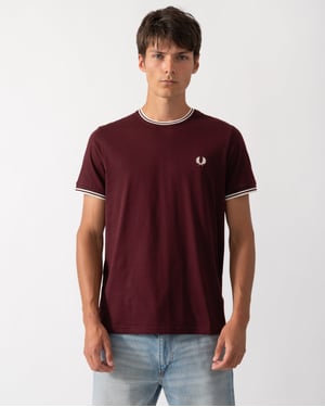 Regular Fit Short Sleeve Logo Detail T-Shirt in Burgundy