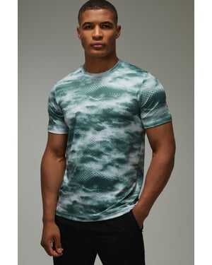 Man Active Abstract Cloud Regular Fit T-Shirt
