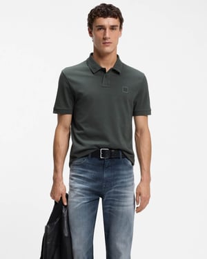 Slim Fit Short Sleeve Logo Detail Polo Shirt in Olive