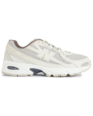 New Balance 740 Trainers
