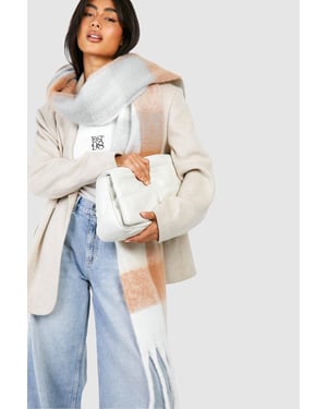 Check Fringe Scarf
