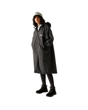 Regatta Adults Outdoor Waterproof Changing Robe Pro
