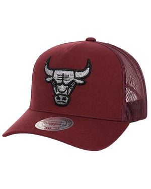 Mitchell & Ness NBA Chicago Bulls Melange Logo Trucker Burgundy Cap