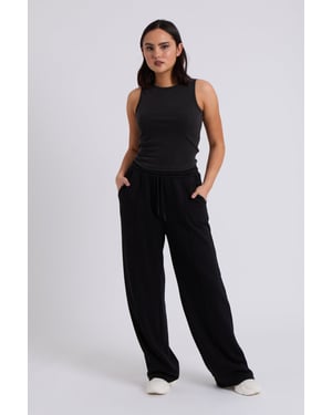 Wide Leg Jogger