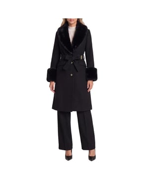 Nikkie Auria coat