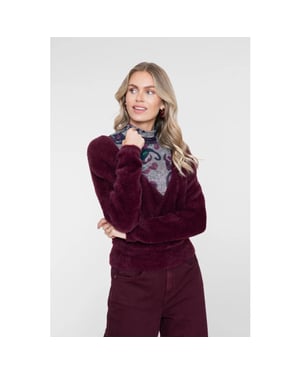 Geisha 64512-10 480 cross over hairy top burgundy