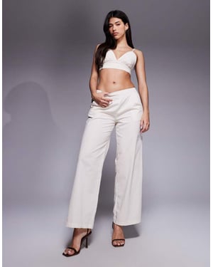Missyempire linen look cropped cami bralette co-ord in cream
