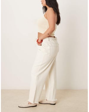 ASOS DESIGN Curve crop wide leg dad jean with belt in ecru
