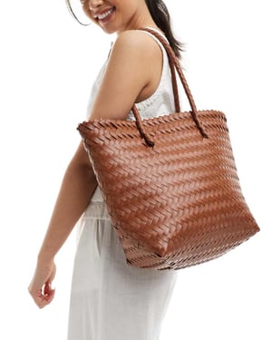 Accessorize flätad axelväska med handtag i beige