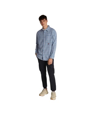 Tommy Jeans Herenoverhemd van flanel met opgestikte zak (Blauw)