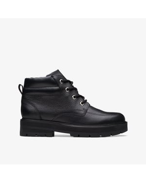 Prague Zip O. Black Leather Boots