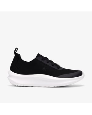 Solevana Ria Black Trainers