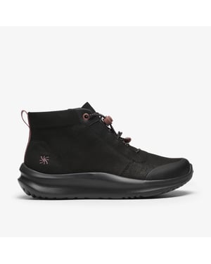 Solevana Clara Black Boots