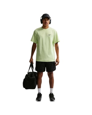 Nike Hyverse Swoosh T-shirt met korte mouwen voor heren (Kalk)