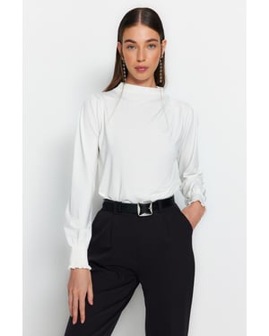 TRENDYOLMİLLA Dames Ecru Effen Lang Regular fit Blouses