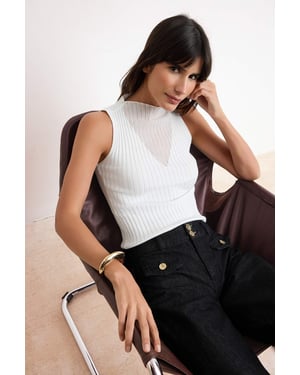 TRENDYOLMİLLA Dames Ecru Effen Mouwloos Getailleerd Blouses