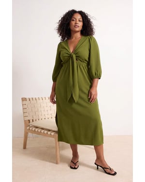 Trendyol Curve Dam Grön Enfärgad Midi Trekvartsärm Casual A-linje Plus size Klänning
