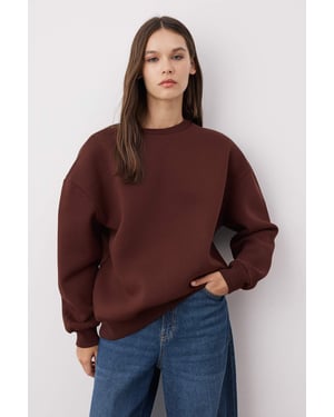 TRENDYOLMİLLA Dames Bruin Effen Lang Oversized Sweatshirts