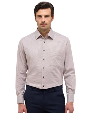 Eterna overhemd beige lange mouw met borstzak strijkvrij