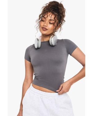 Boohoo Basics Seamless Rib Short Sleeve Top