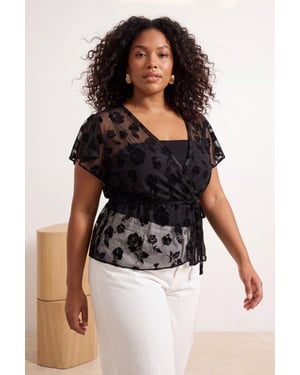 Trendyol Curve Dames Zwart Bloemen Kort Getailleerd Grote maten Blouses