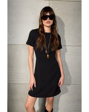 TRENDYOLMİLLA Dames Zwart Effen Kort / Mini Kort Skater Jurken