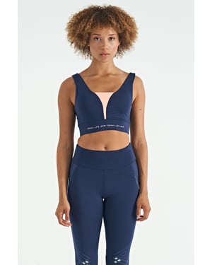 Women's Color-Blocked Sleeveless Crop Sports Top