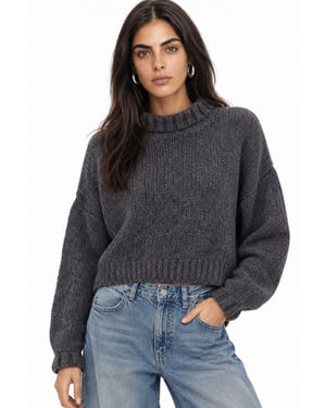 Thick Turtleneck Textured Crop Sweater