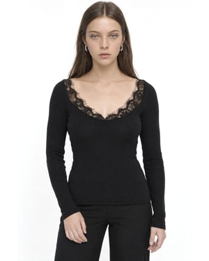 Women’s Cotton Blouse