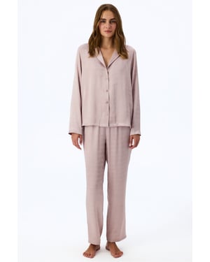 Pastel Romantic Satin pyjamaset med långärmad skjorta och byxor med sloganmönster