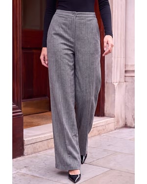Petite Wide Leg Trouser