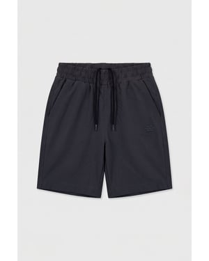 Pull-on-short