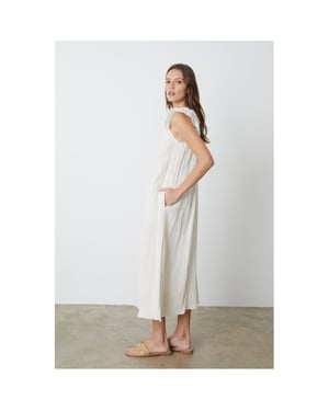 Women's Velvet by Graham and Spencer Gauze Sleeveless Midi Shift Dress in Coconut
