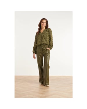 Smashed Lemon Top met v-hals en decoratieve fringe structuur |